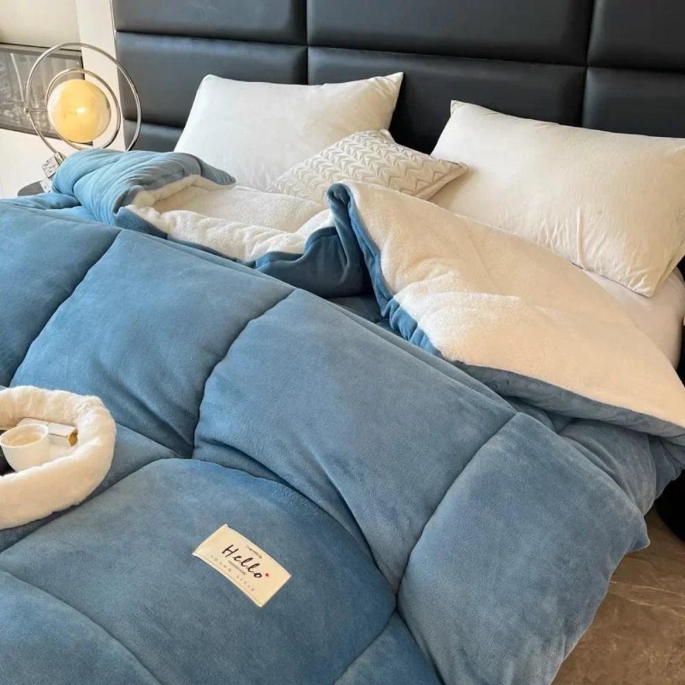 Ultra-Soft Weighted Blanket – Cozy Layered Warmth for Deep Sleep & Cold Nights
