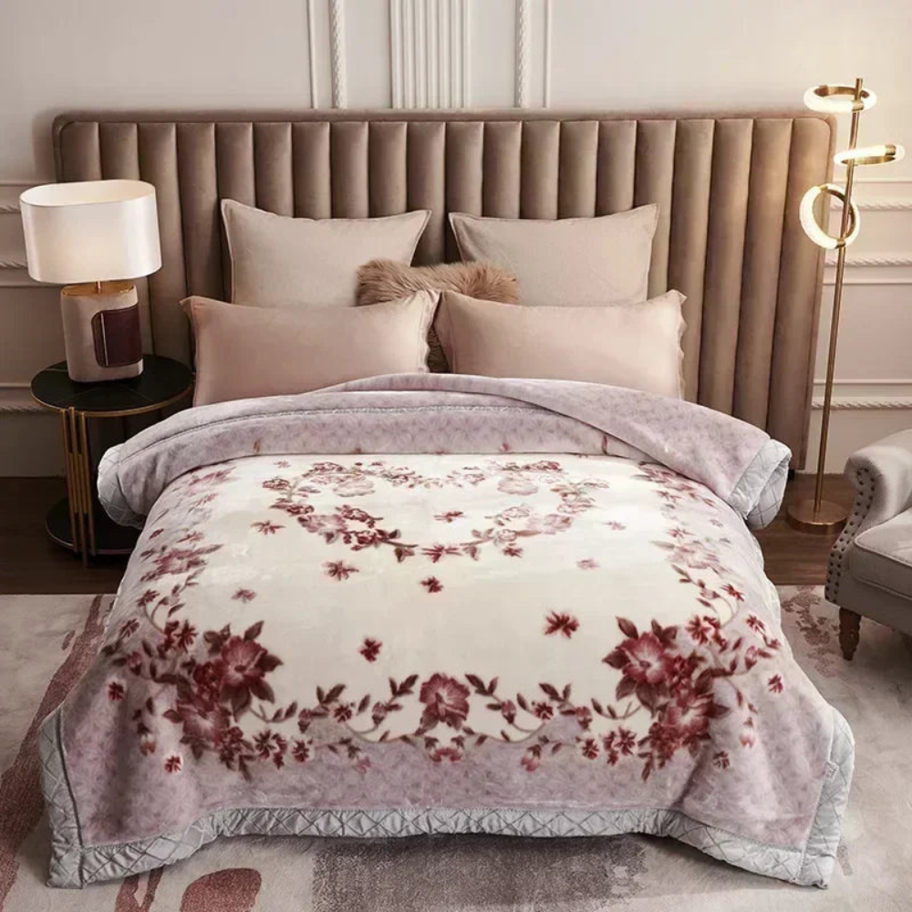 Reversible Weighted Blanket – Ultra-Soft Quilted Throw for Year-Round Comfort & Better Sleep