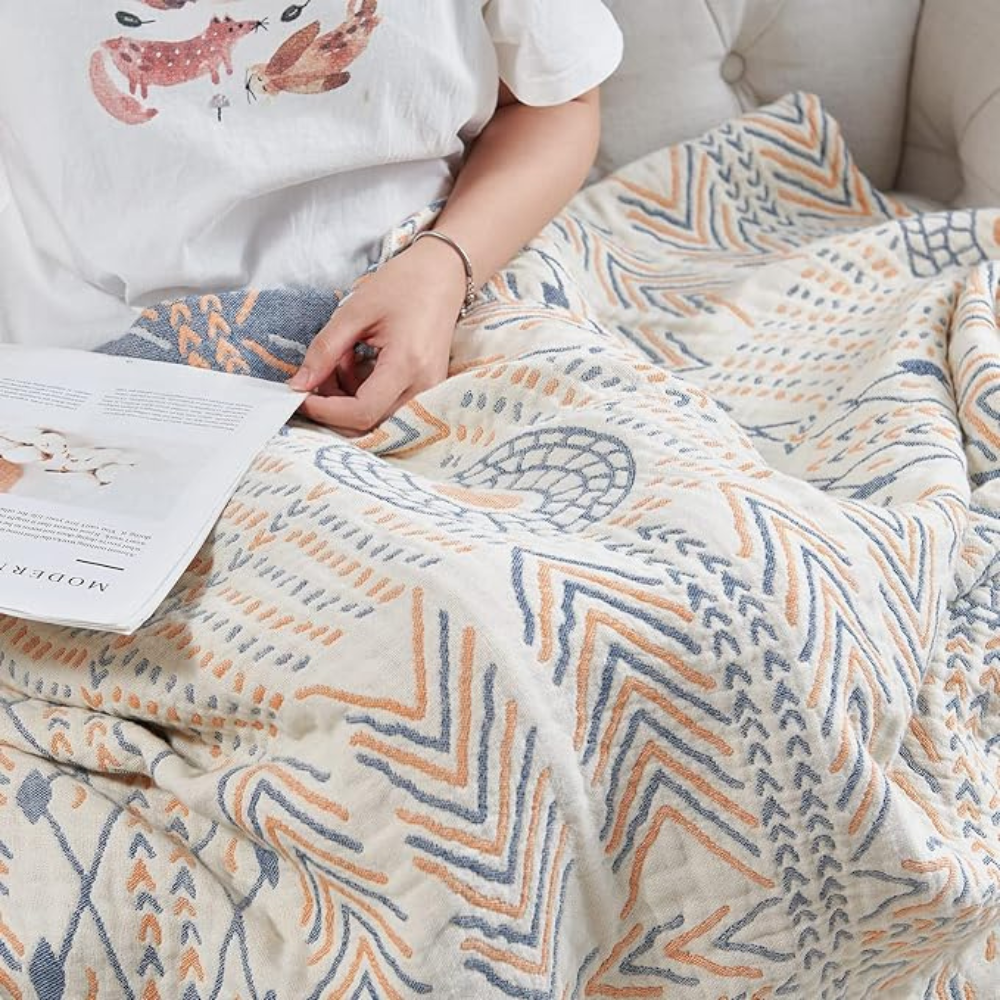 Stylish Reversible Throw Blanket – Elegant Living Room Accent for Cozy Versatile Decor