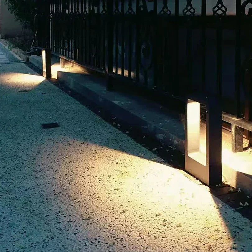 Modern LED Bollard Light – Waterproof Outdoor Garden Path Lamp