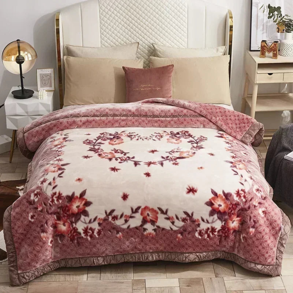 Reversible Weighted Blanket – Ultra-Soft Quilted Throw for Year-Round Comfort & Better Sleep