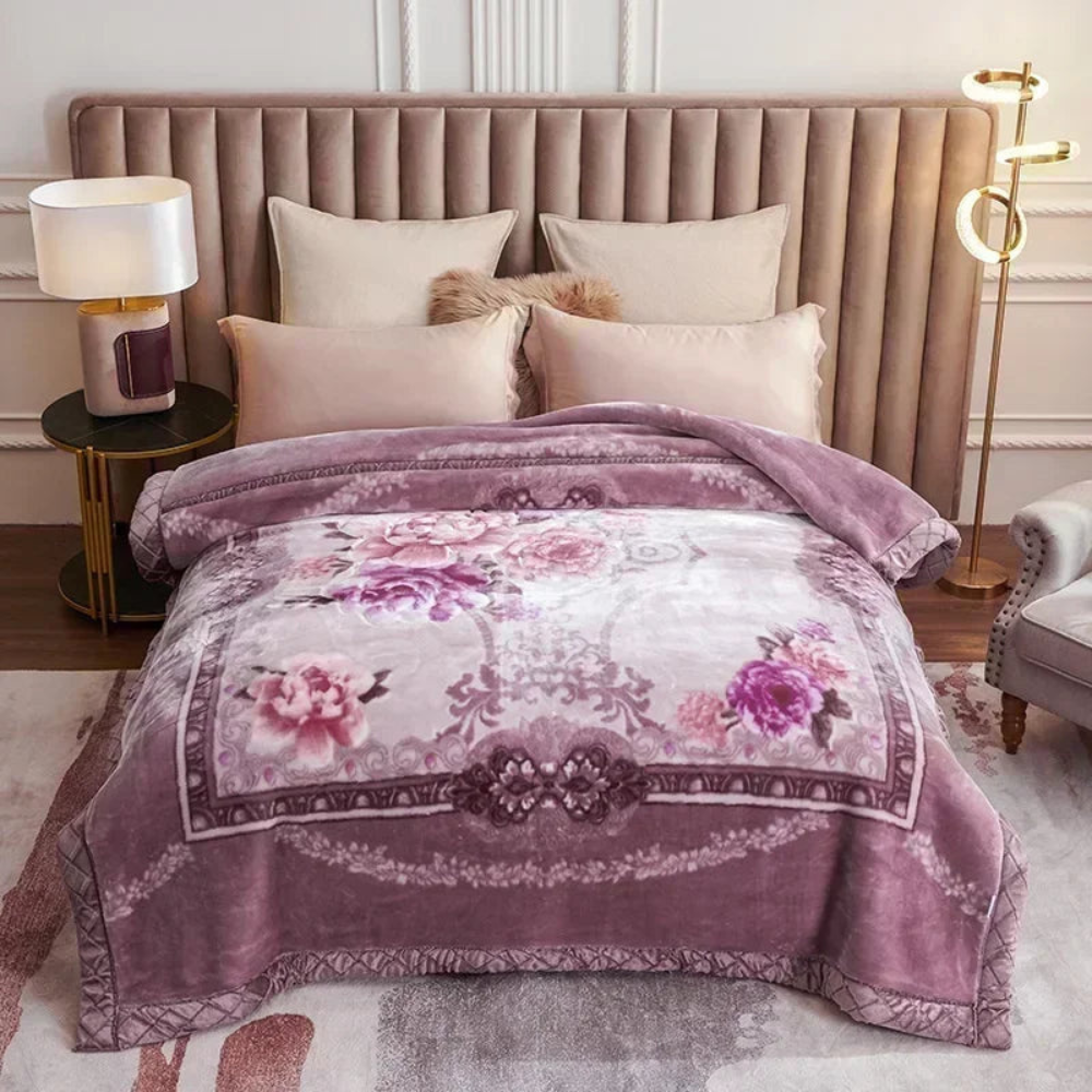 Reversible Weighted Blanket – Ultra-Soft Quilted Throw for Year-Round Comfort & Better Sleep