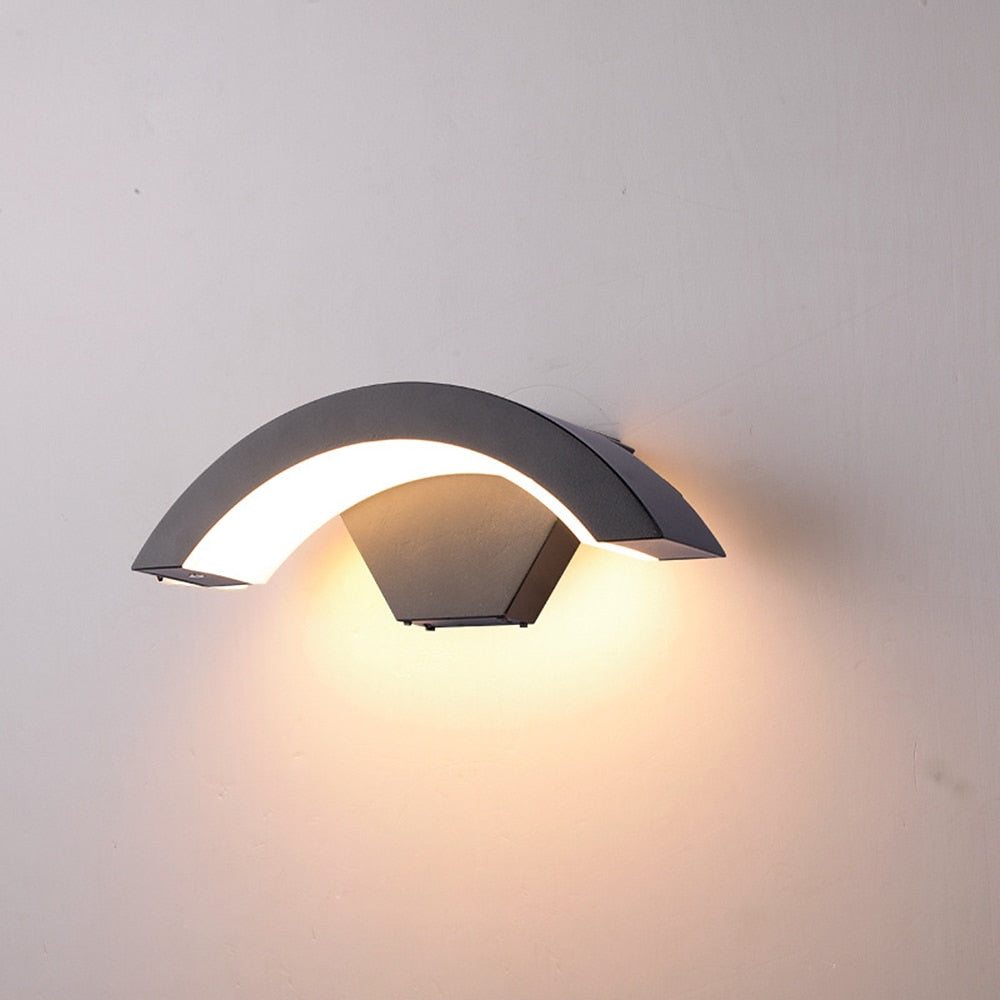 Waterproof Outdoor Wall Light – IP65 Weatherproof LED Lamp for Garden, Porch & Patio