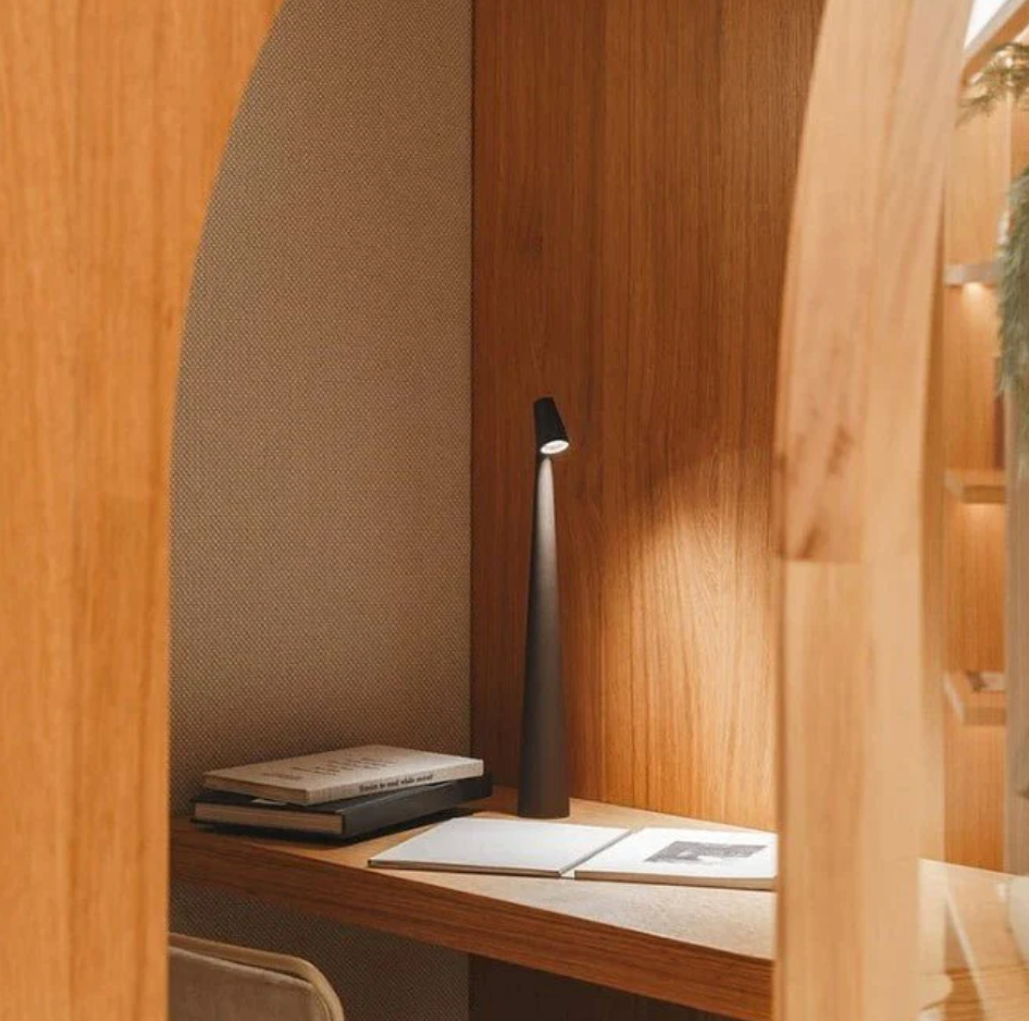 Minimalist LED Table Lamp – Slim Modern Task Light in Black
