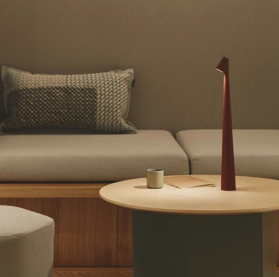 Minimalist LED Table Lamp – Slim Modern Task Light in Black